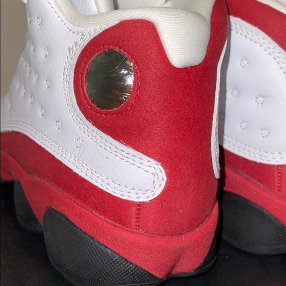 Jordan 13 ( brand new) - Picture 3 of 6